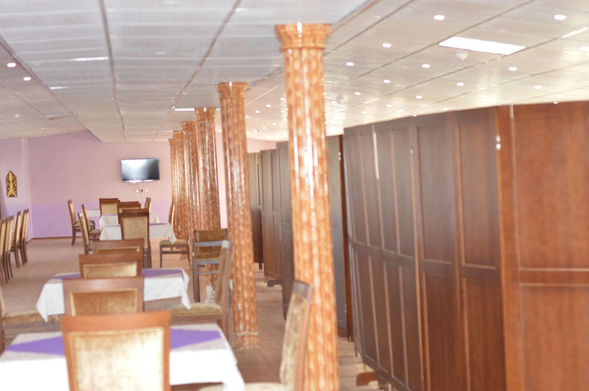 Al Ahmadi Plaza Resort Yanbu Exterior foto